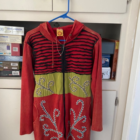 Jacket - Picture 3 of 4